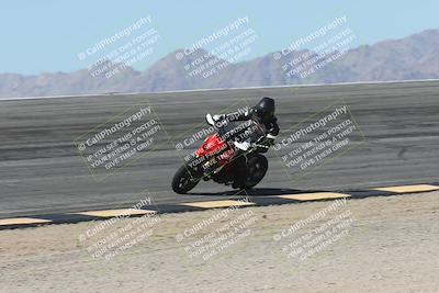 media/Oct-13-2025-Moto Forza (Mon) [[a66d839500]]/4-C Group/Session 2 (Bowl)/